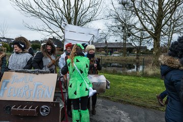 Bild 41 - Latuff Umzug